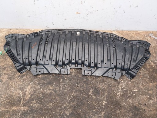 Крышка моторной пластины переднего бампера a2055202400 mercedes c class w205