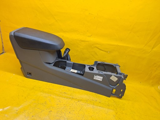 ЦЕНТРАЛЬНЫЙ ТУННЕЛЬ FOCUS MK2 8M51R045M62AB