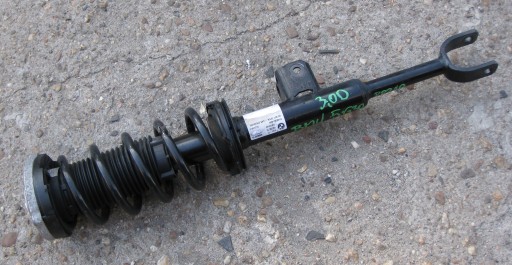 BMW 5 G30 3.0D 19R shock absorber left front 6866599