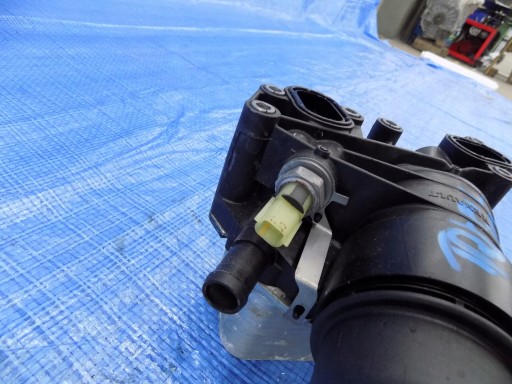 cover of a filter, oil radiator TRAFIC III 14- 70375888
