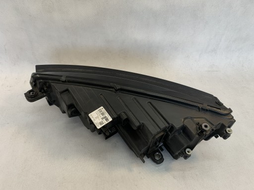 light front right reflektor Skoda Octavia IV 20r 5E4941016 02.26