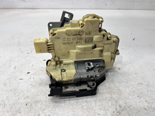 lock door left front AUDI Q7 4L 3C2837015A