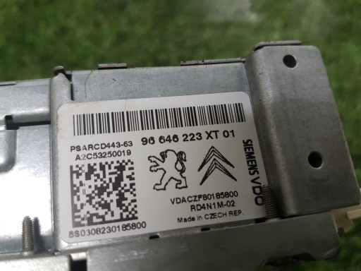 RADIO fabrické CITROEN C4 PICASSO 1 96646223XT