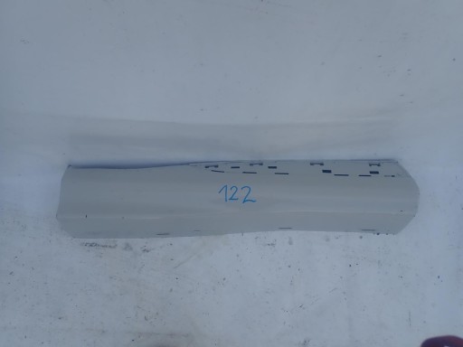 FORD PUMA 19 - > МОЛДИНГ ПРАВОЇ ЗАДНЬОЇ ДВЕРІ