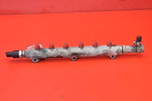 Rampe injection 0445215010 8658252 VOLVO S80 1 et 2.4 D5 130 KM 03-06