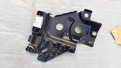 39150339 - OPEL ASTRA V ЛОНЖЕРОН ЛЕВЫЙ ПЕРЕДНИЙ КРОНШТЕЙН