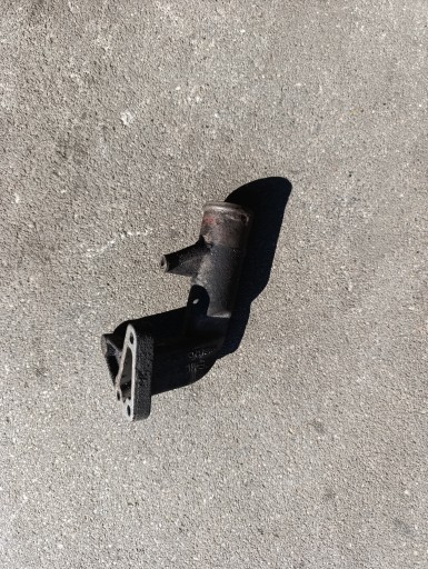 VW T5 2.5 TDI cijev prijenos WODNY prirubnica AXD AXE BNZ BPC 070121133B ošt..