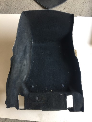 A25368065069H42 - MERCEDES GLC W253 LIFT килимове покриття ЄС право