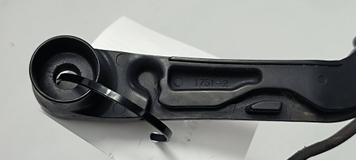 wiper arm front 1751-2 CADILLAC DTS
