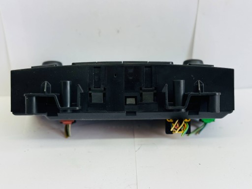 control panel air conditioning devices PEUGEOT 307 21675160