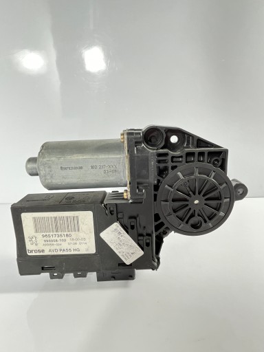 M1S1000724 - Peugeot 307 cc 03-05 двигун переднього правого вікна oe 9651735180