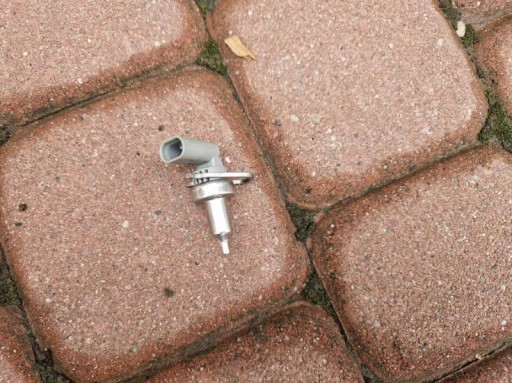 sensor temperatury of water Opel Astra K V 55497116