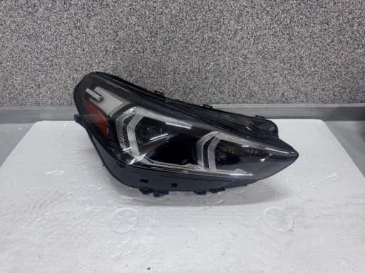 light right BMW X1 U11 Full Led USA 2025