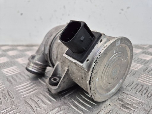 BMW 5 F10 F11 520i pumpa cyrkulacji cirkulacije vode 17669711