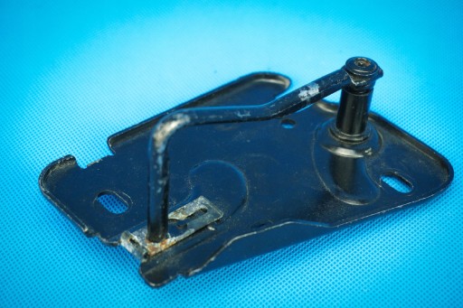 Rygiel bonnet latch lock Audi TT TTS TTRS 8S 8S0823186C