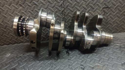 Колінчастий вал audi v6 2.7 bpp 059101aj номін