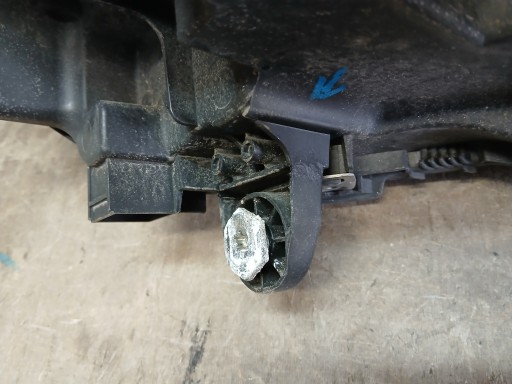 light front left MERCEDES C KLASA W205 A2059066402