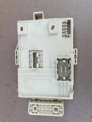 Блок предохранителей kia ceed continue iii 1.6 t-gdi 23r 91957-j7311