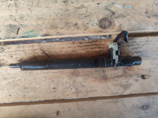 nozzle injector MERCEDES W204 CDI A6460700987