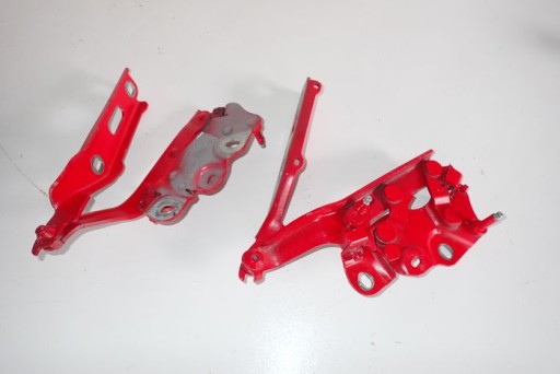 AUDI A3 8V 12- bonnet hinges left right 8V0823301F 8V0823302