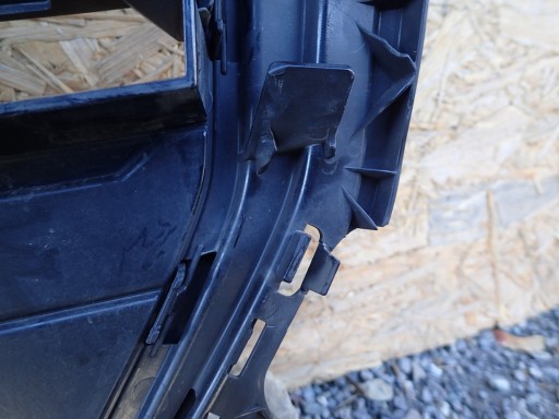 Grill Kühlergrill Grill AUDI Q2 81A 81A853651 2016
