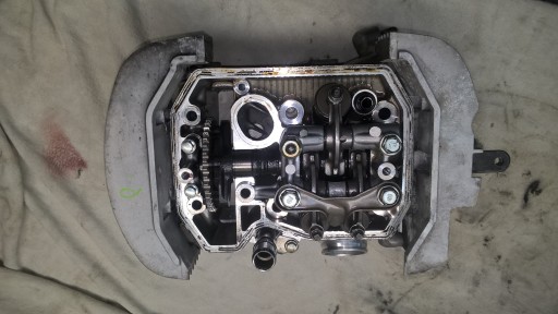 Передня головка Honda VT 750 C2 RC44