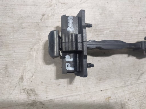 Peugeot 2008 II 2020 front side right limiter door przednich