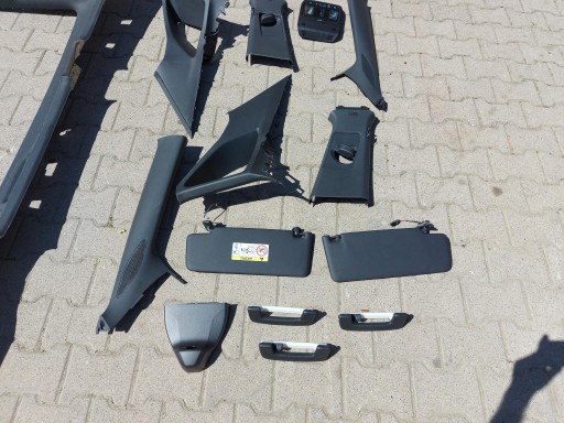 VW ID4 11A , 2024r SUV 5D copertura GREMBIALINA FANALE plastica komplet CIELO INTERNO