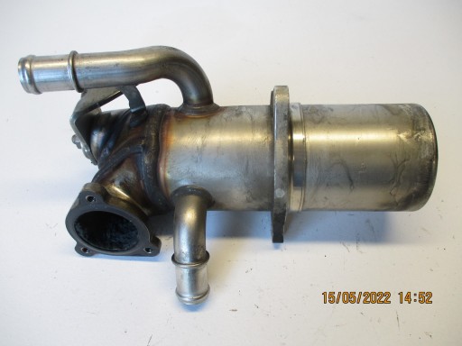 RADIATEUR ÉCHAPPEMENT AUDI A6 4G0 2,0TDI 04L131512A