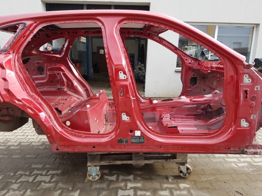 JAGUAR F-PACE fender quarter right rear part