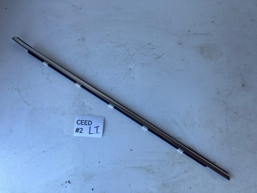 moulding dust door left rear part KIA CEED II KOMBI CHROM