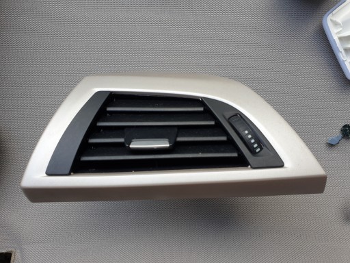 decorative trim of the dashboard grid BMW 1 F20 F21 2011- 9205355