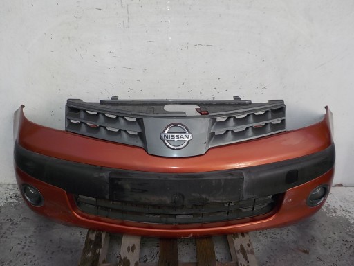 138 NISSAN NOTE and bumper front front