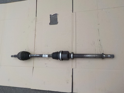 poloos pravá renault clio III 1,5 DCI 8200499586