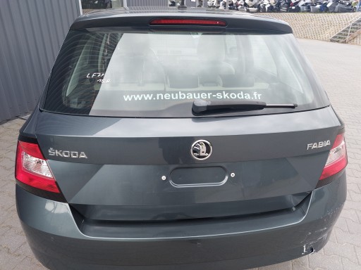 SKODA FABIA III 3 14r> HB trunk door boot LF7Y complete
