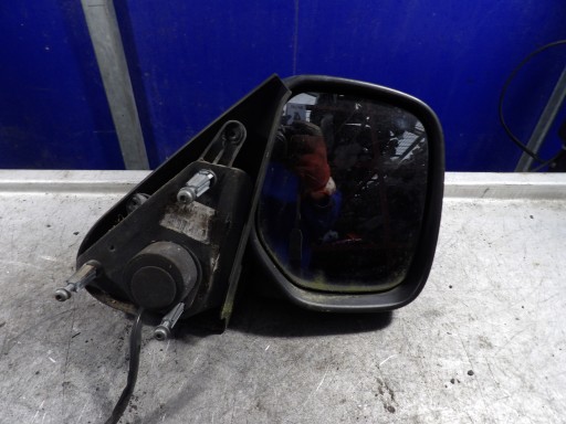 Citroen Berlingo et lift rétroviseur sinistre 5 pin