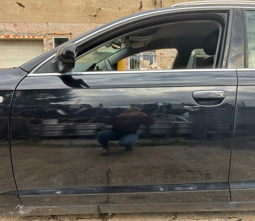 AUDI A6 C6 KOMBI door left front LY9B complete