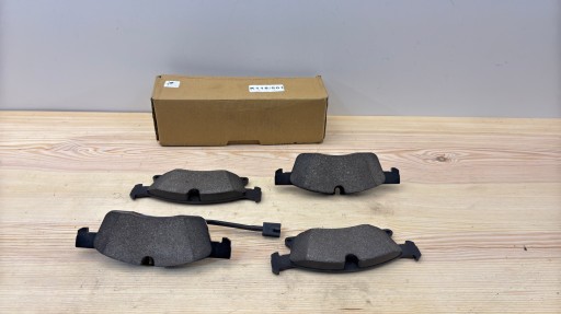 MASERATI LEVANTE plates front + sensor ZUZYCIA NOWKI K118/501