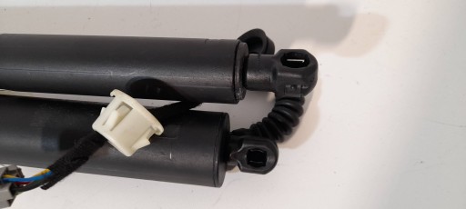 Ford Edge II shock absorbers of rear bonnet boot KT4BR402A74AA