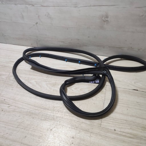 gasket door tylnych rear part side right Suzuki Vitara (LY)