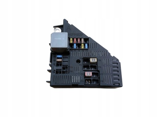 Module fusibles VOLVO XC90 II 31473569