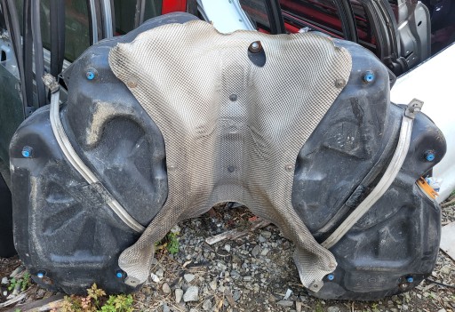 kraftstofftank tank Pumpe Korb PLYWAK Stütze MERCEDES ML W164 320 CDI OE