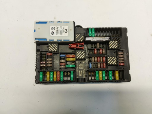 BMW G30 530e Module fusibles 6837091
