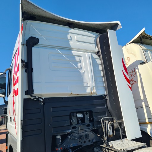 OM64933366 - спойлери спойлер обтічники кабіни комплект actros 3