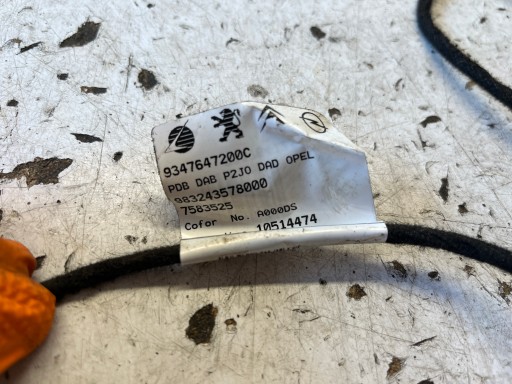 OPEL CORSA F KABEL Schlauch Antennen 983243578000