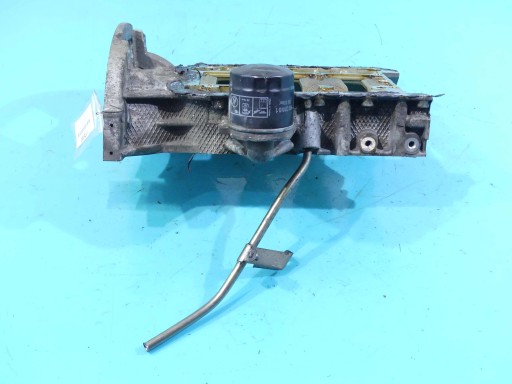 8H335338 - ОСНОВАНИЕ ЧАШИ БЛОКА CARENS III 06-13 2.0 B 16V G4KA