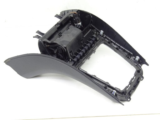 TUNEL Moyenne RAMA Cendrier MERCEDES A W176 A1766804400