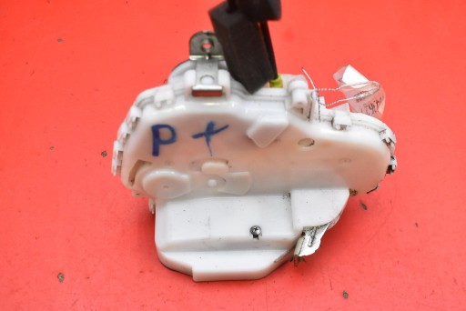 lock door right rear part rear HONDA CRV 3 III 06-09