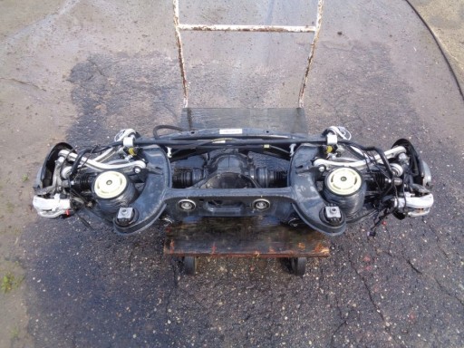 2123509108 - Mercedes e w212 комби салазки с подъемником задняя коляска