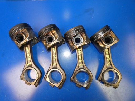 204DTD - EVOQUE JAGUAR XE F-PACE 2.0 204 DTD ПОРШЕНЬ ШАТУН